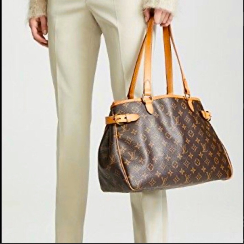 Louis Vuitton Batignoles Handbag